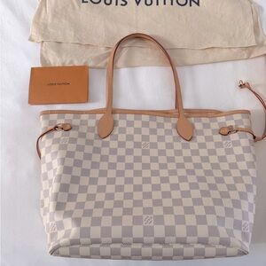 Louis Vuitton Neverfull MM Damier Azur with Rose Ballerine lining